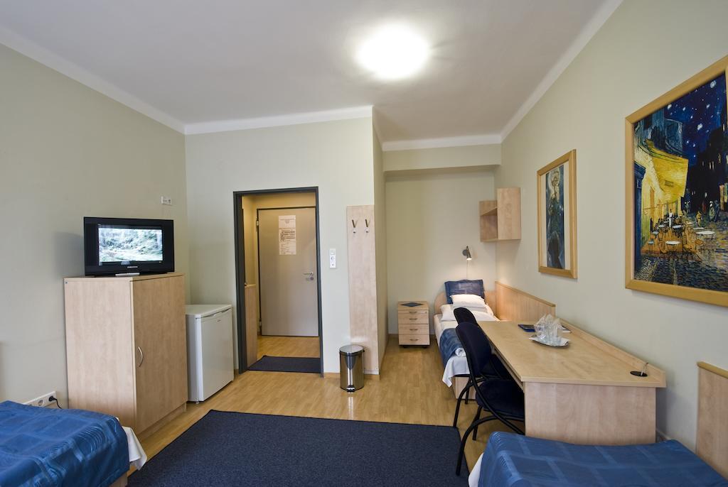 Hotel Kerpely Dunaújváros Rom bilde