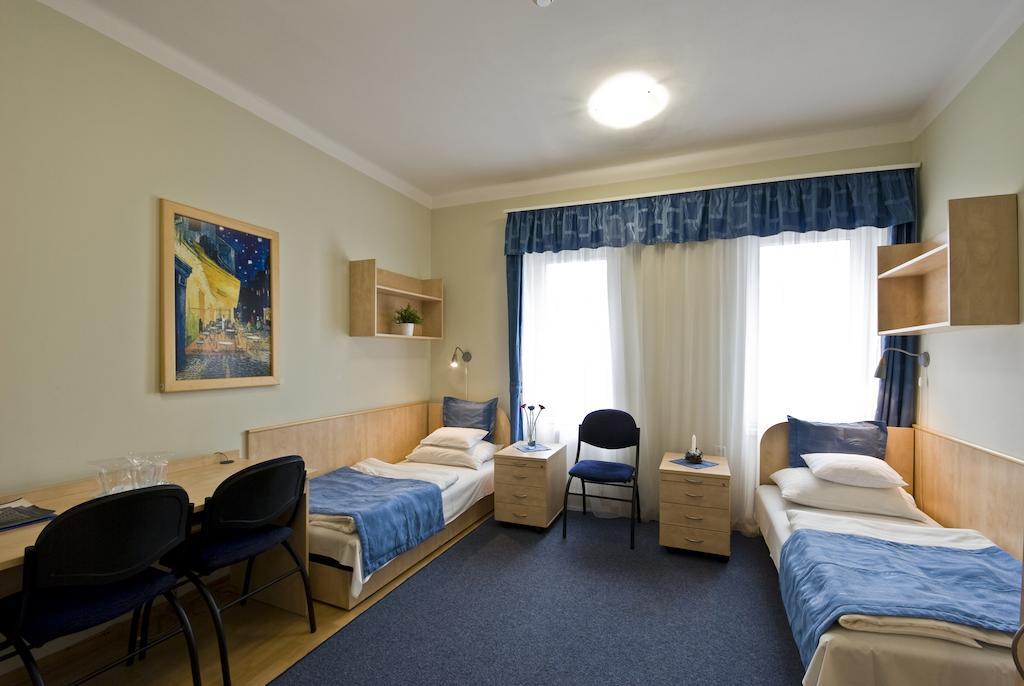 Hotel Kerpely Dunaújváros Rom bilde